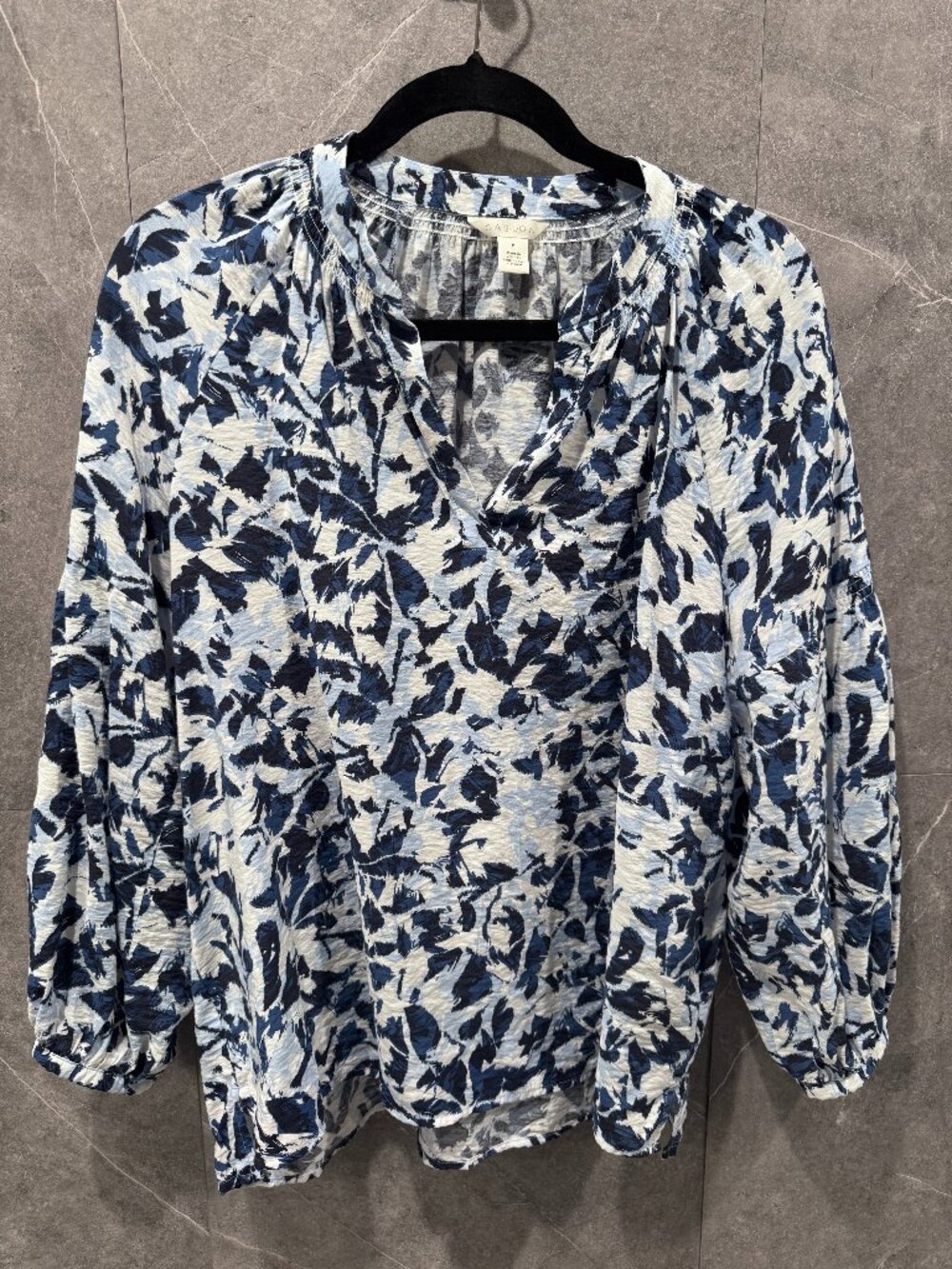 Caslon Floral Split Neck Blouse